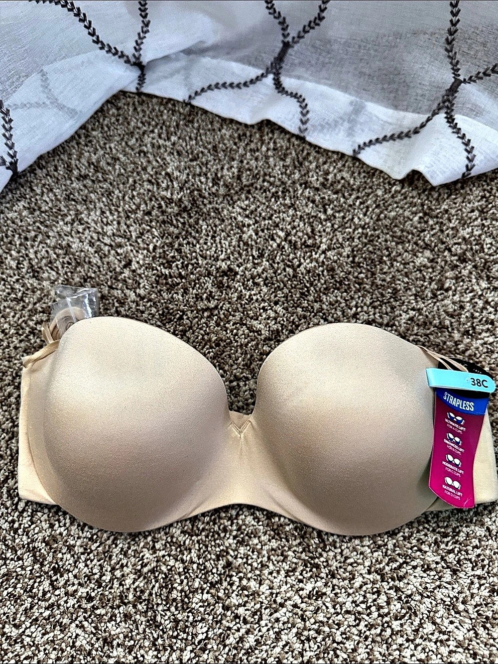 Maidenform Comfort Devotion Custom Lift Straples Bra Beige 38C